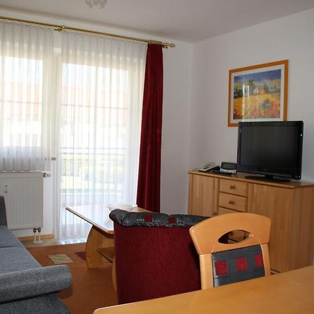 2 Zimmer Kursuite Bad Fuessing ภายนอก รูปภาพ