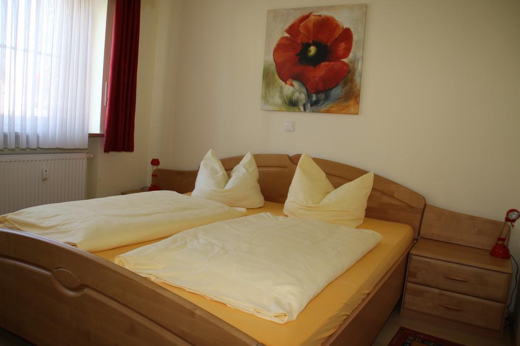 2 Zimmer Kursuite Bad Fuessing ภายนอก รูปภาพ